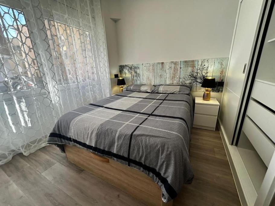 Apartamento Amueblado En El Centro De Madrid Exterior foto