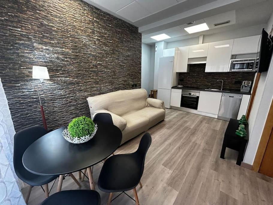 Apartamento Amueblado En El Centro De Madrid Exterior foto