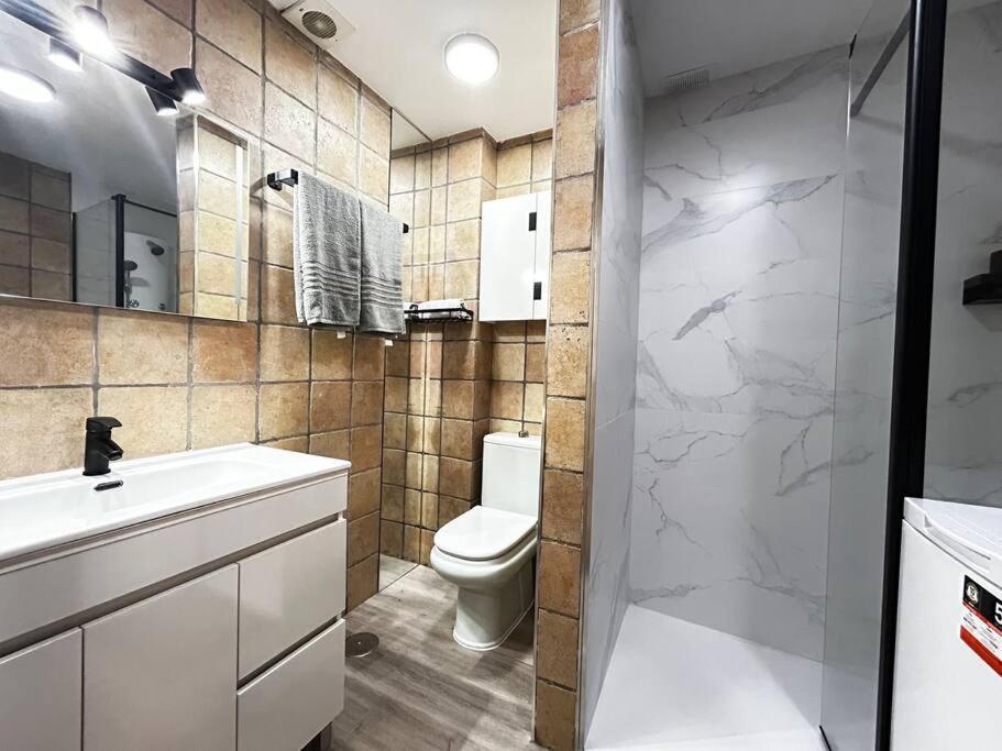 Apartamento Amueblado En El Centro De Madrid Exterior foto